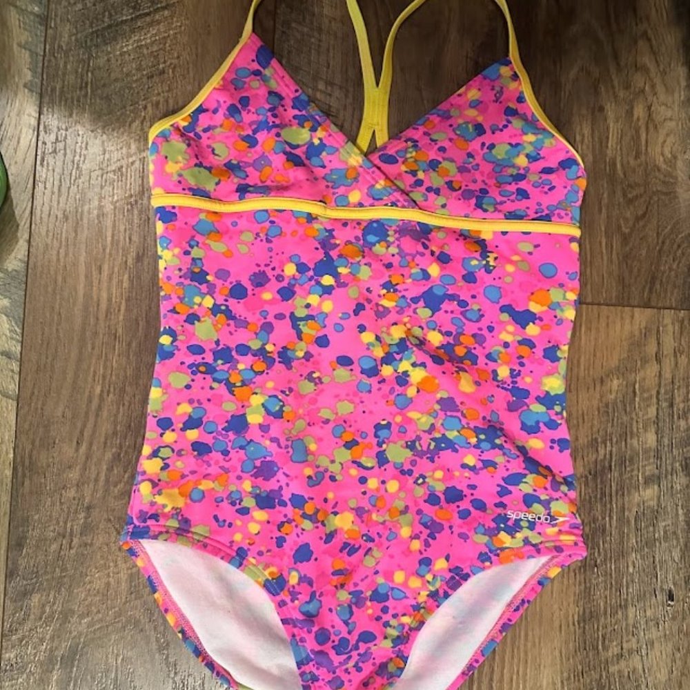 Girls Speedo Swimsuit 12